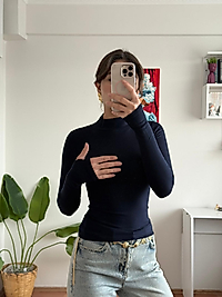 Parmak geçmeli boğazlı bluz (lacivert)